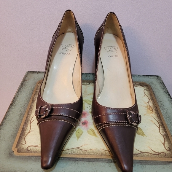 Joan & David  CJ Destiny Brown Leather Pointed Toe Pump Size 7.5 - Picture 1 of 8